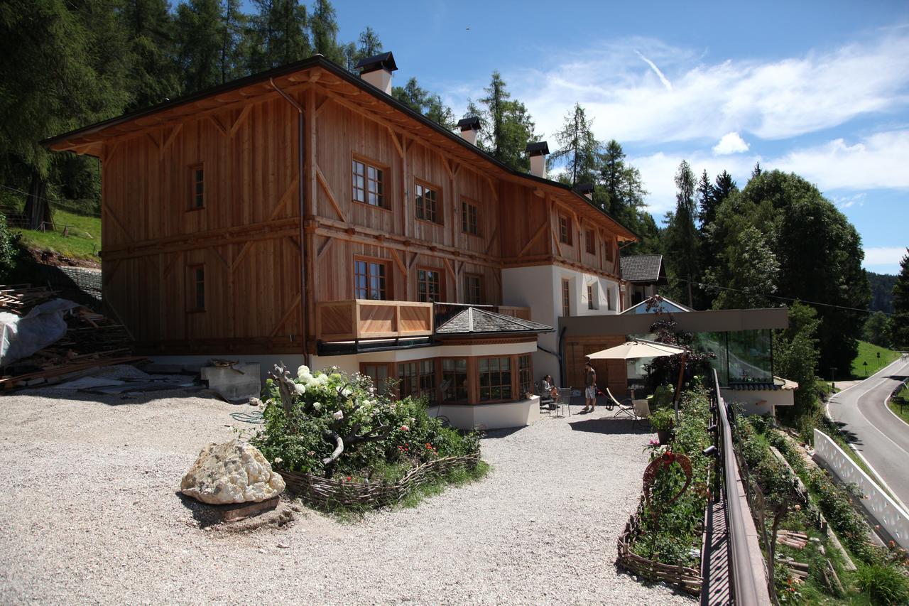 Hotel Alle Ciaspole ฟอนโด ภายนอก รูปภาพ